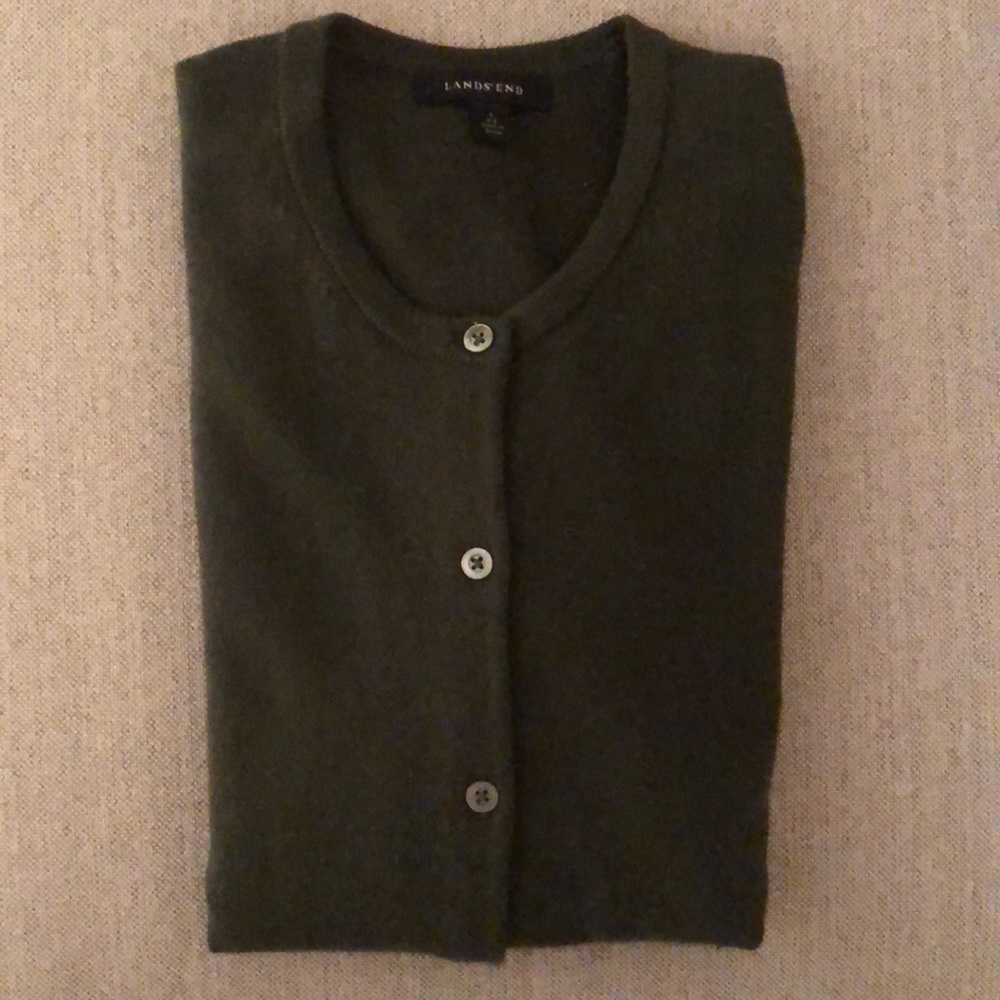 100% Cashmere Army Green Cardigan